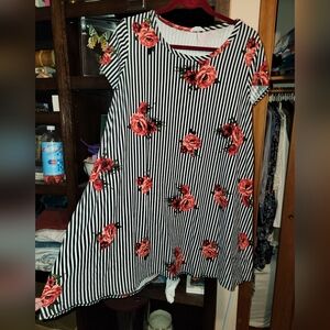 A-line stretchy mid dress